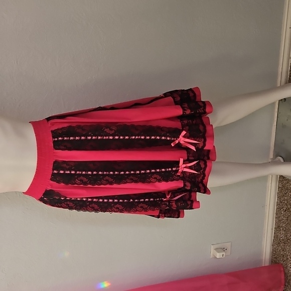 SQUARE UP FASHIONS Hot Pink Black Lace Ruffle Circle Dance Skirt - Picture 3 of 11